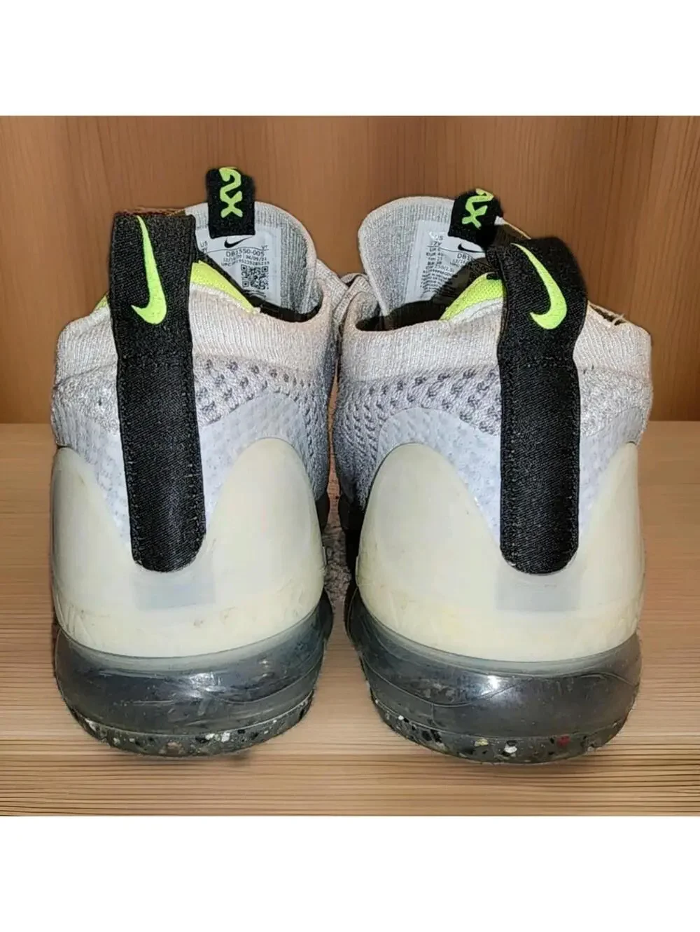 Nike Air VaporMax 2021 Flyknit Gray Athletic Running Shoes